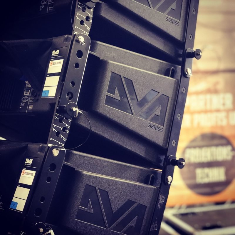 Neu im Bereich Tontechnik - DVA T8 Line-Array System von dBTechnologies. Jetzt mieten für Wismar ❘ Schwerin ❘ Lübeck ❘ Rostock