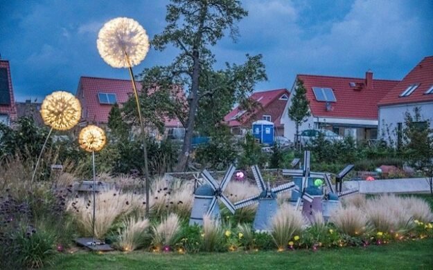 XXL Pusteblumen mieten | Großdekoration mieten | XXL Deko in Wismar, Schwerin, Rostock